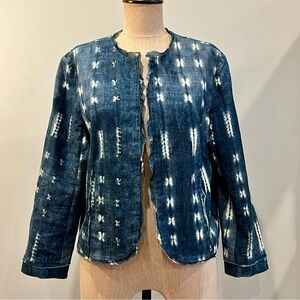 Dill blue and white open jacket. Size L. Excellent used condition.